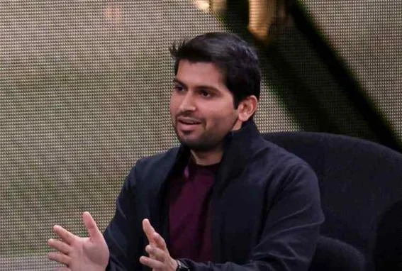 DEEPAK PATHAK 연사 사진